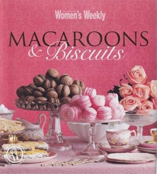 Item #9781742450957-1 Macaroons & Biscuits. Pamela Clark