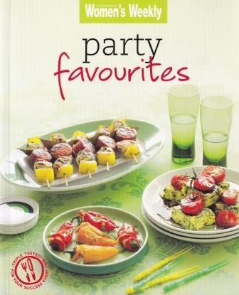 Item #9781742450995-1 AWW: Party Favourites. Pamela Clark.