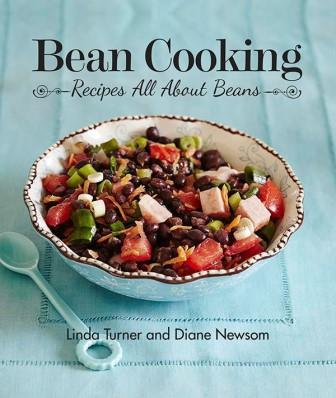 Item #9781742574905 Bean Cooking. Linda Turner, Diane Newsome.